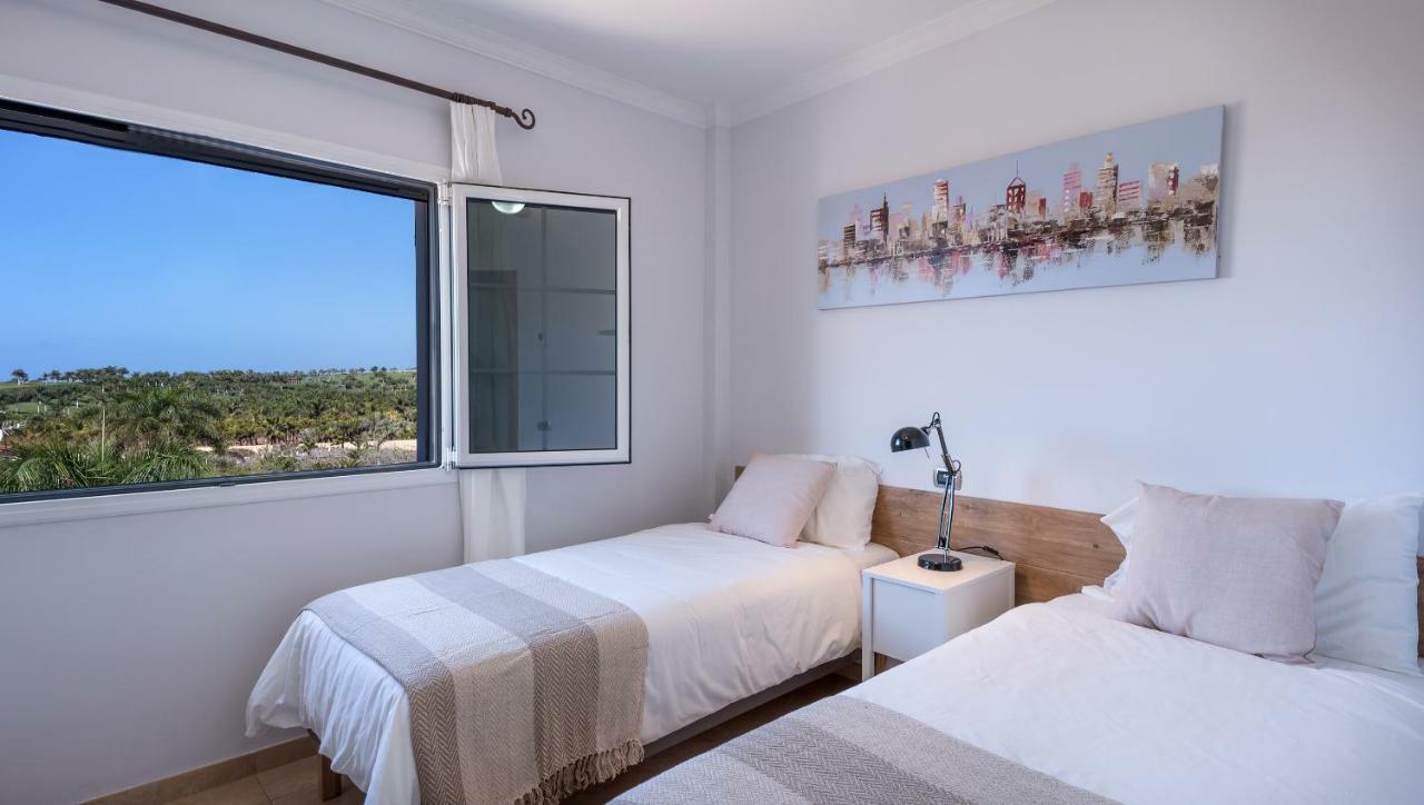 Villa, Private Heated Pool And Jacuzzi . 马斯帕洛马斯 外观 照片